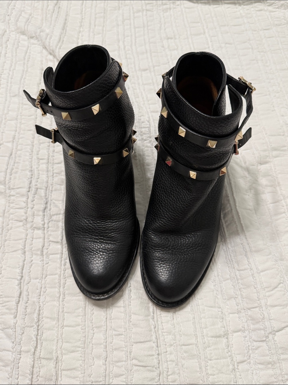 Valentino Garavani Rockstud Leather Ankle Boots - SN: TTM A03 2